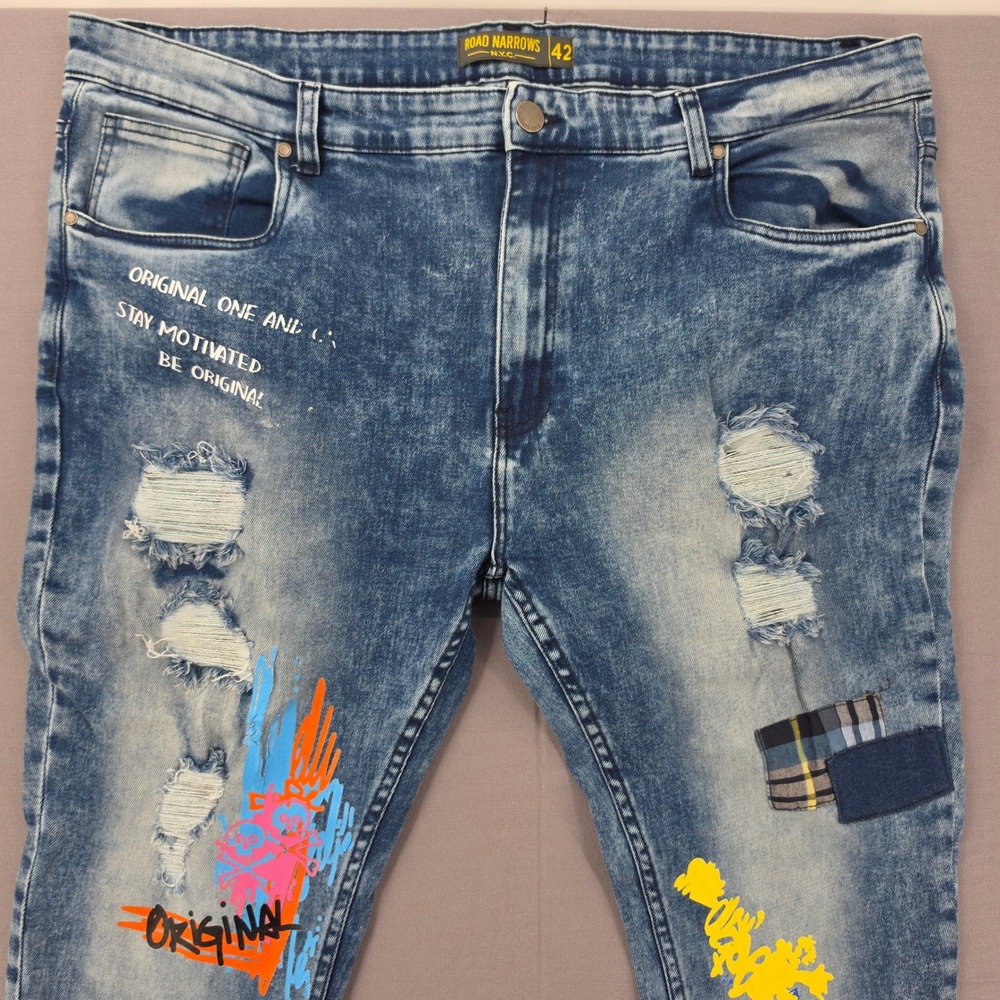 Road Narrows NYC Mens Distressed Acid Wash Graffiti Graphic Jeans Blue 42/33